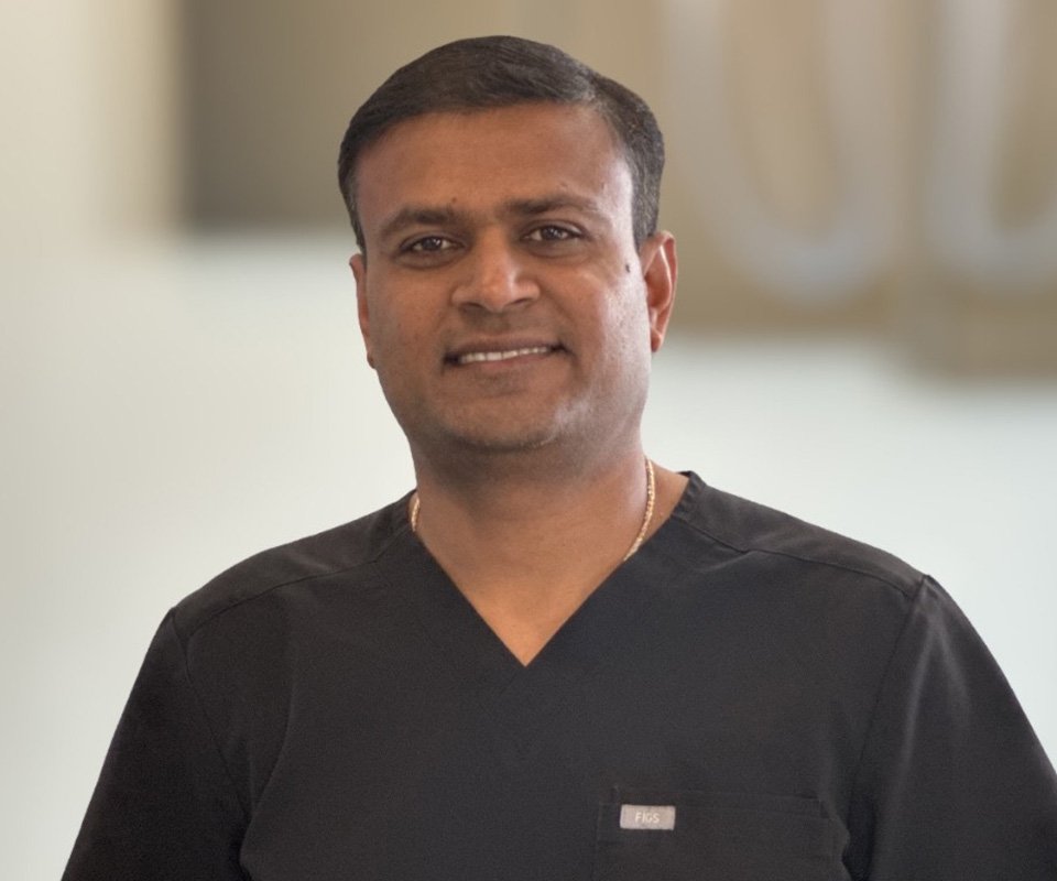 Carrollton dentist Doctor Rajiv Shekhadiya